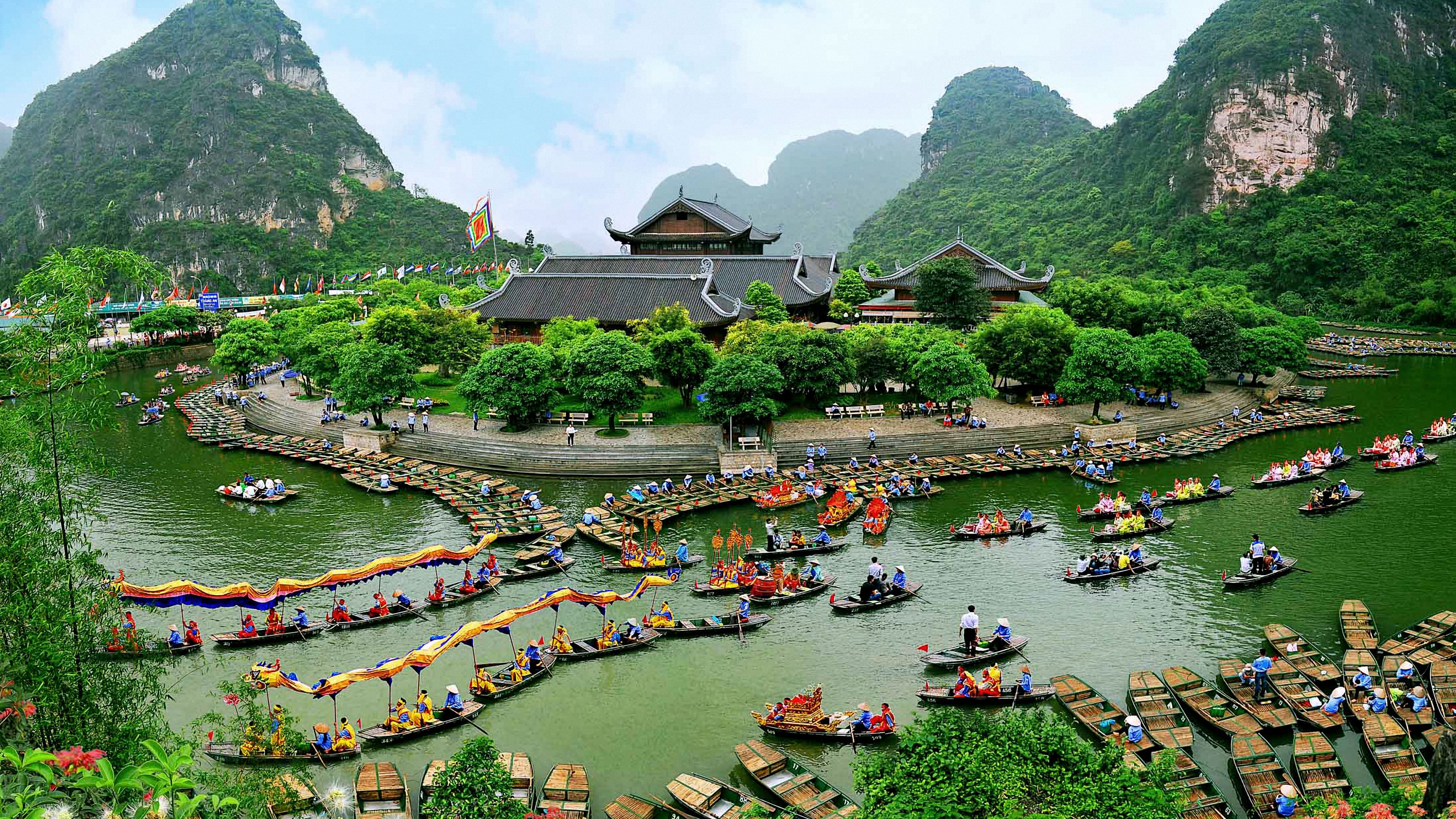 North Vietnam Discovery — Hanoi, Ninh Binh & Halong Bay — photo 4